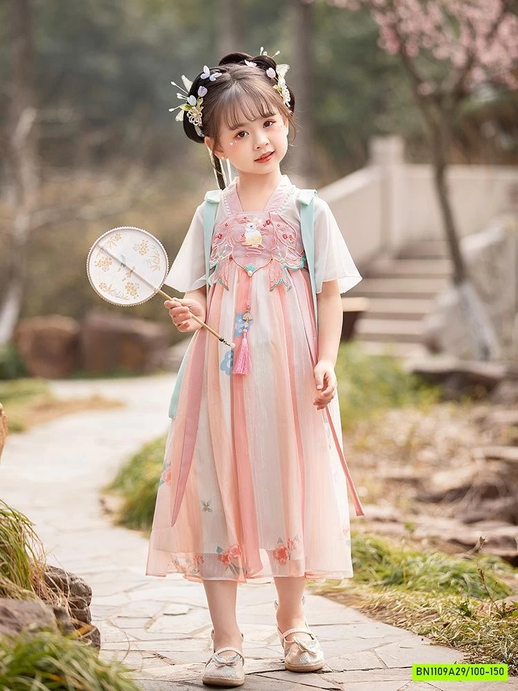 ĐẦM CỔ TRANG THÊU THỎ