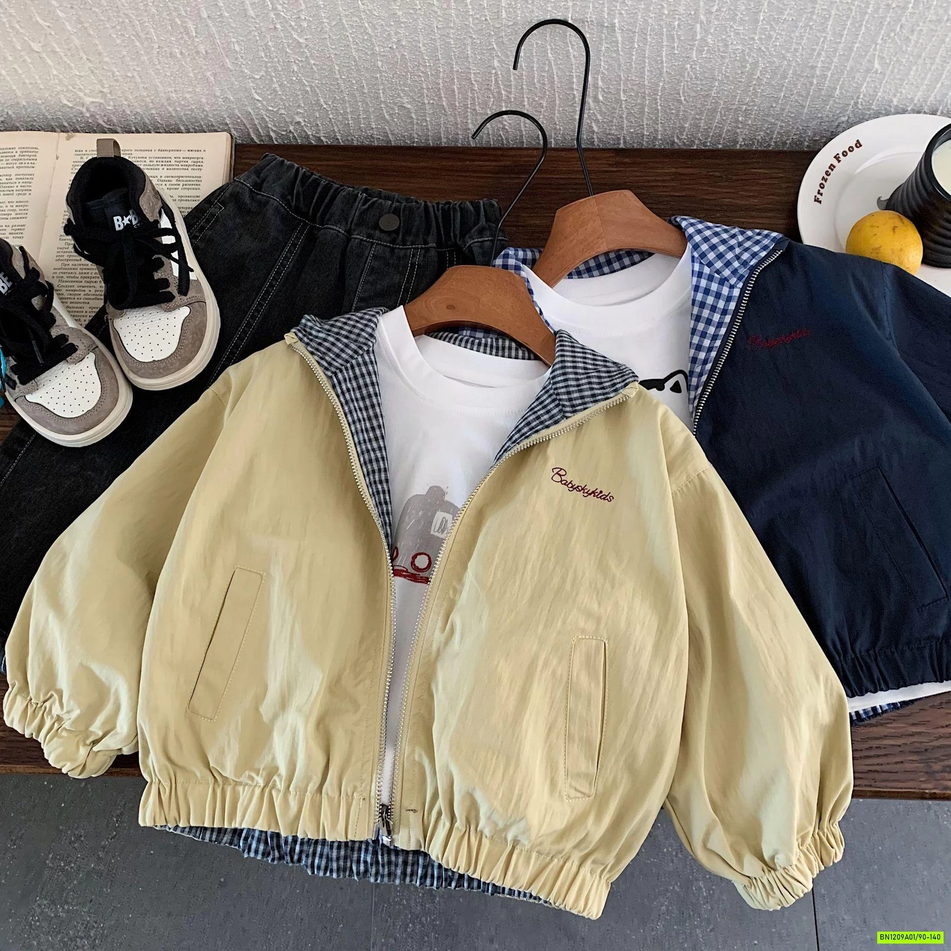 KHOÁC GIÓ 2 MẶT CARO