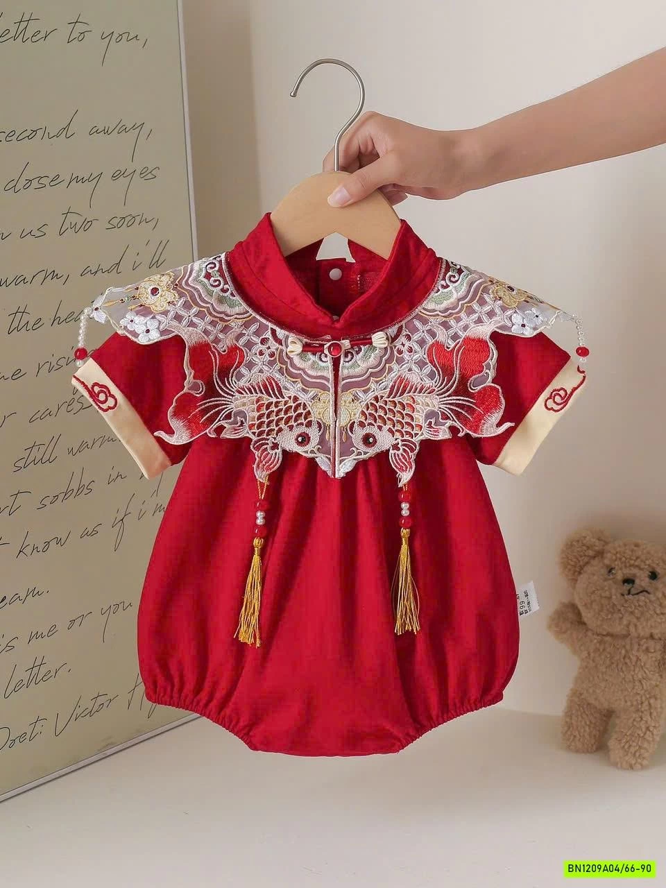 BODY ĐỎ CỔ TRANG