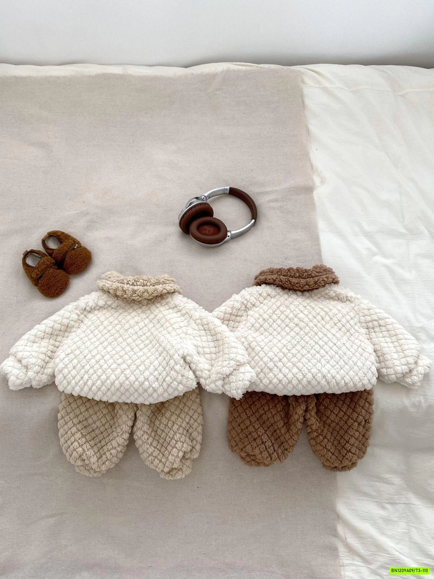 BỘ LÔNG THÊU PHỐI MÀU CỔ