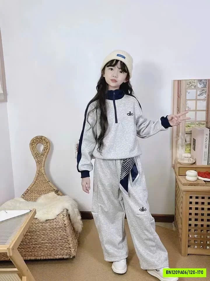 SET NỈ ALO BÉ GÁI