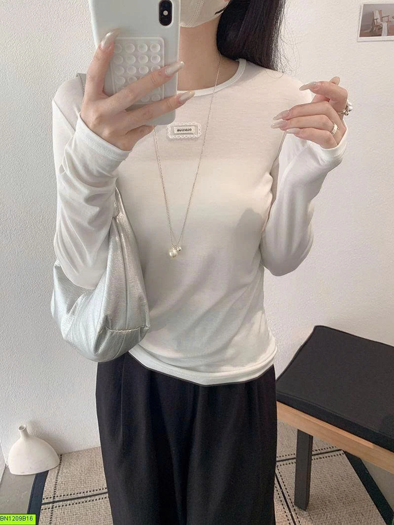 ÁO THUN MỎNG LOGO NGỰC