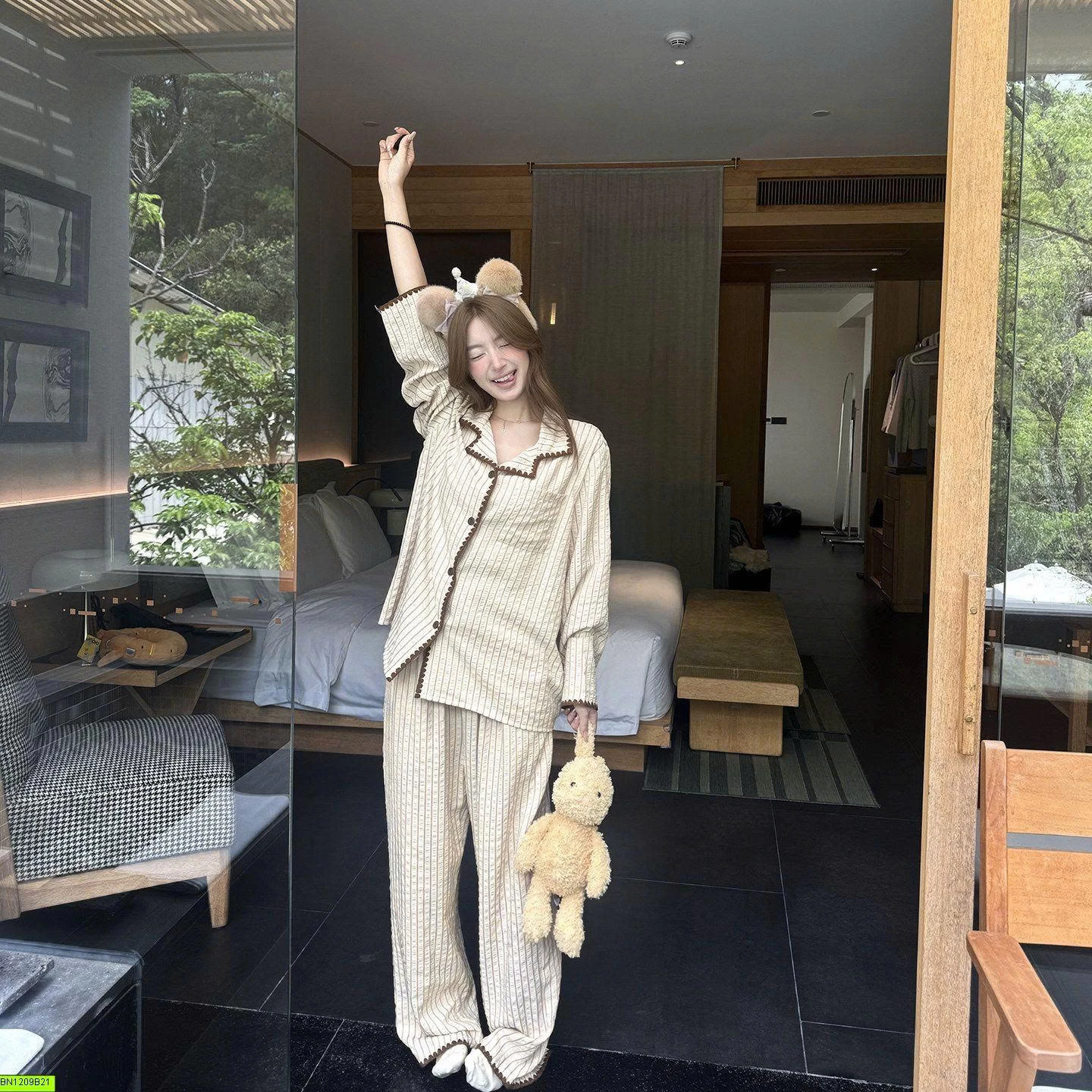 HOMEWEAR THU ĐÔNG NỮ MÀU NÂU VINTAGE