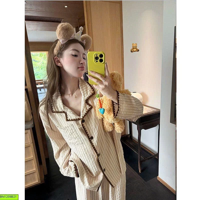 HOMEWEAR THU ĐÔNG NỮ MÀU NÂU VINTAGE
