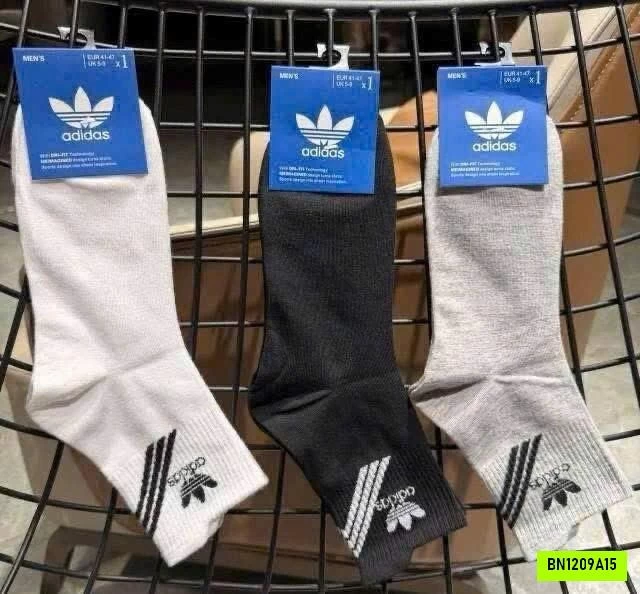 SET 10Đ TẤT THỂ THAO ADI....DA..S ORIGINALS