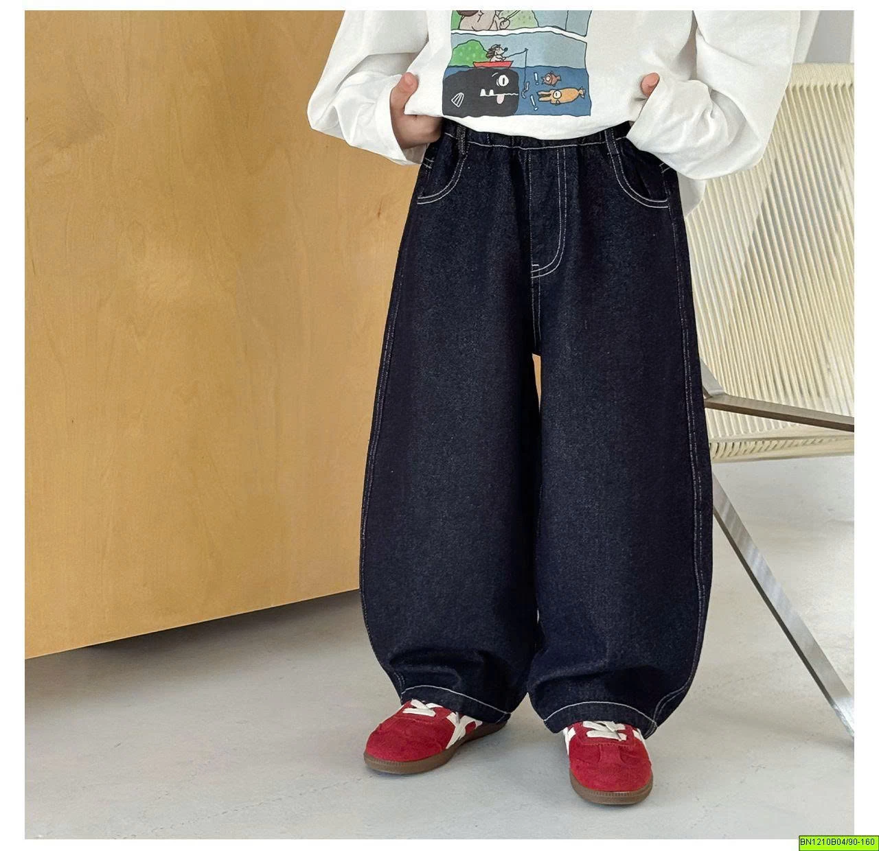 QUẦN JENA XANH ĐẬM IN HÌNH AOAOKIDS