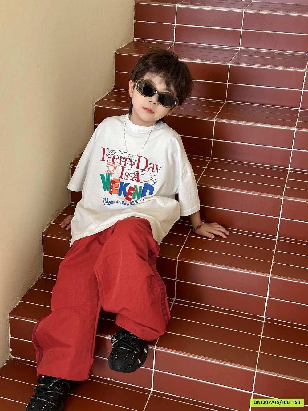 ÁO THUN CHỮ MIX QUẦN SUÔNG ĐỎ AFTE