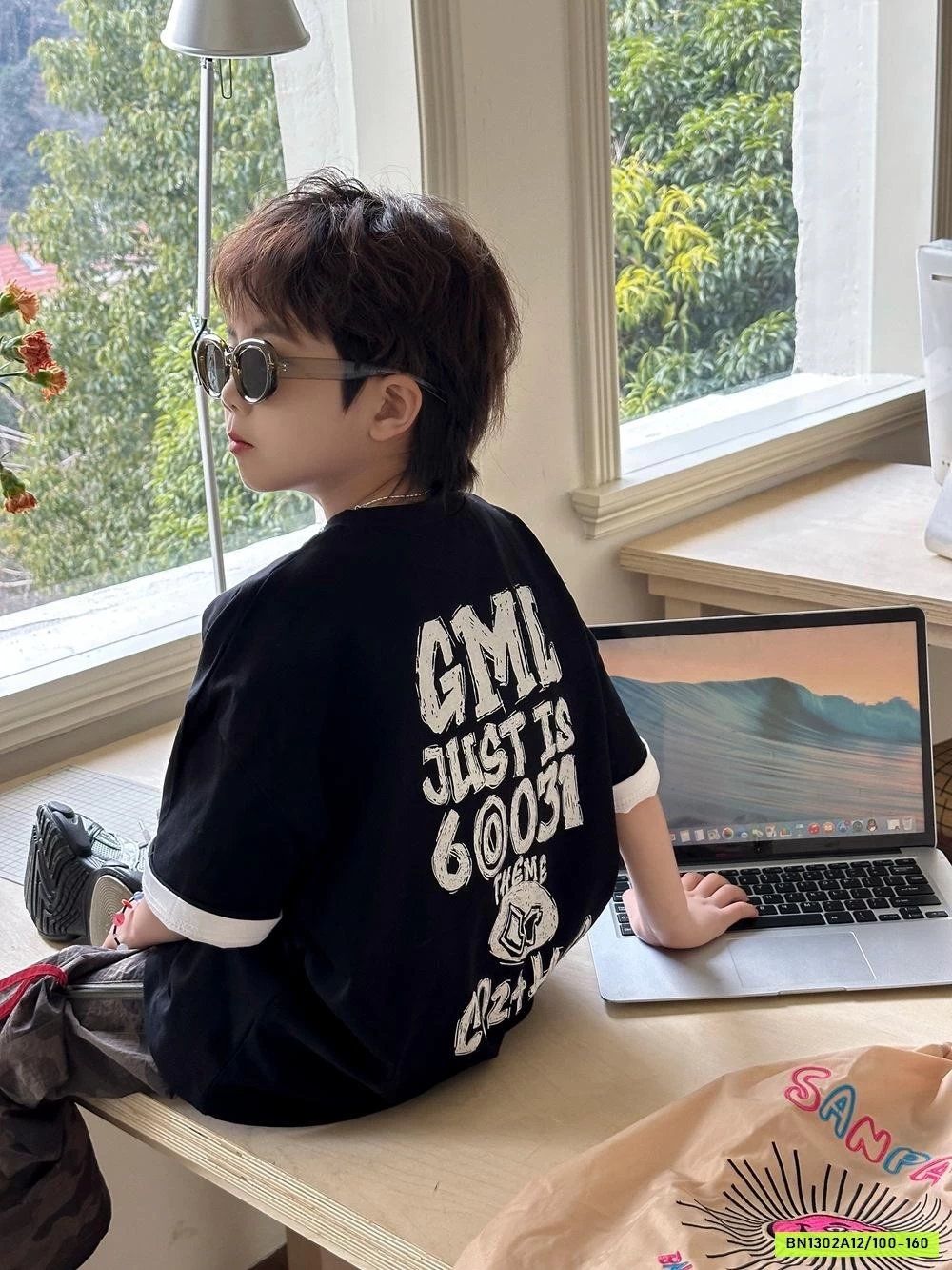 ÁO THUN ĐEN CÁ TÍNH AFTE