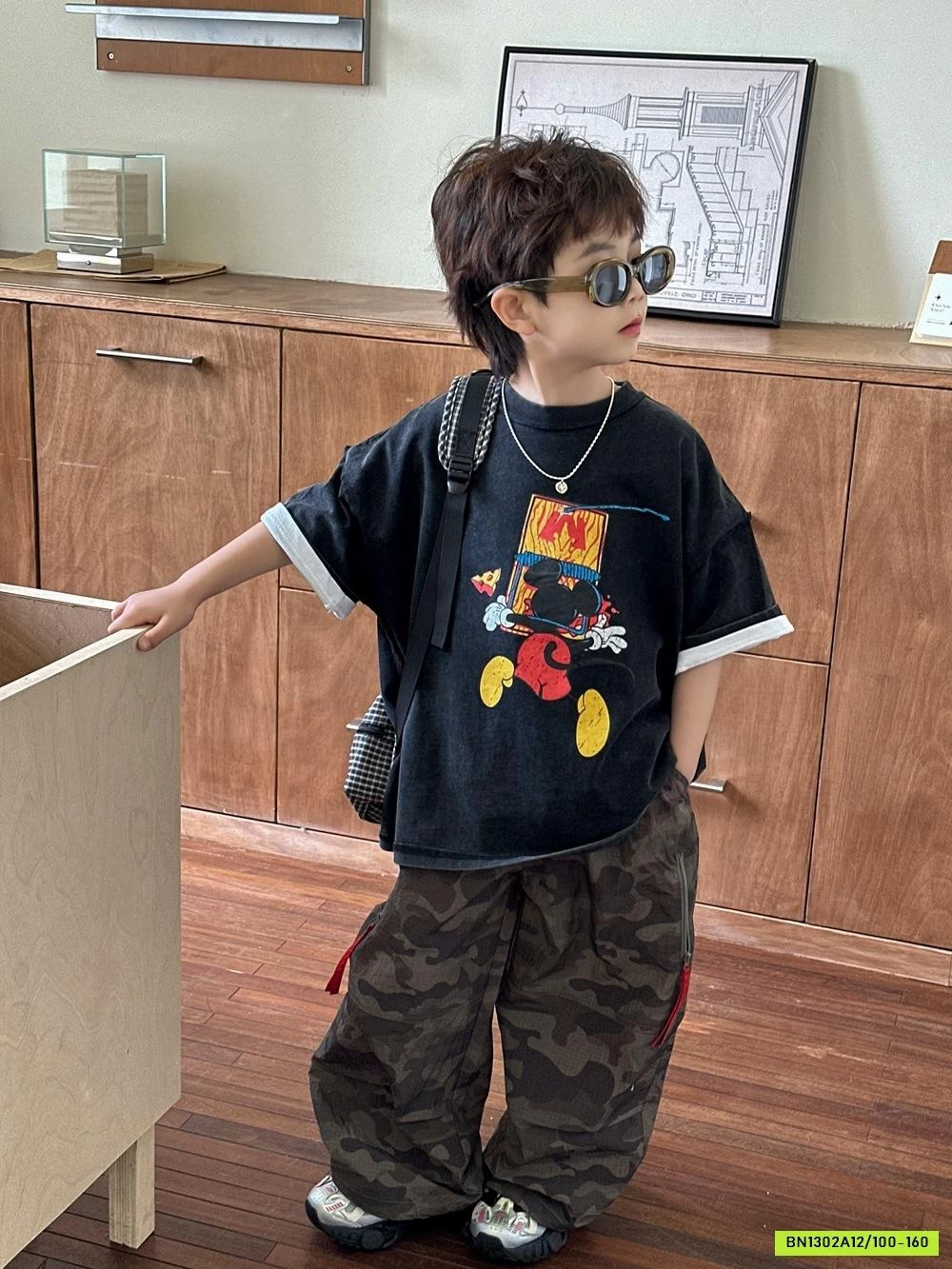 ÁO THUN ĐEN CÁ TÍNH AFTE