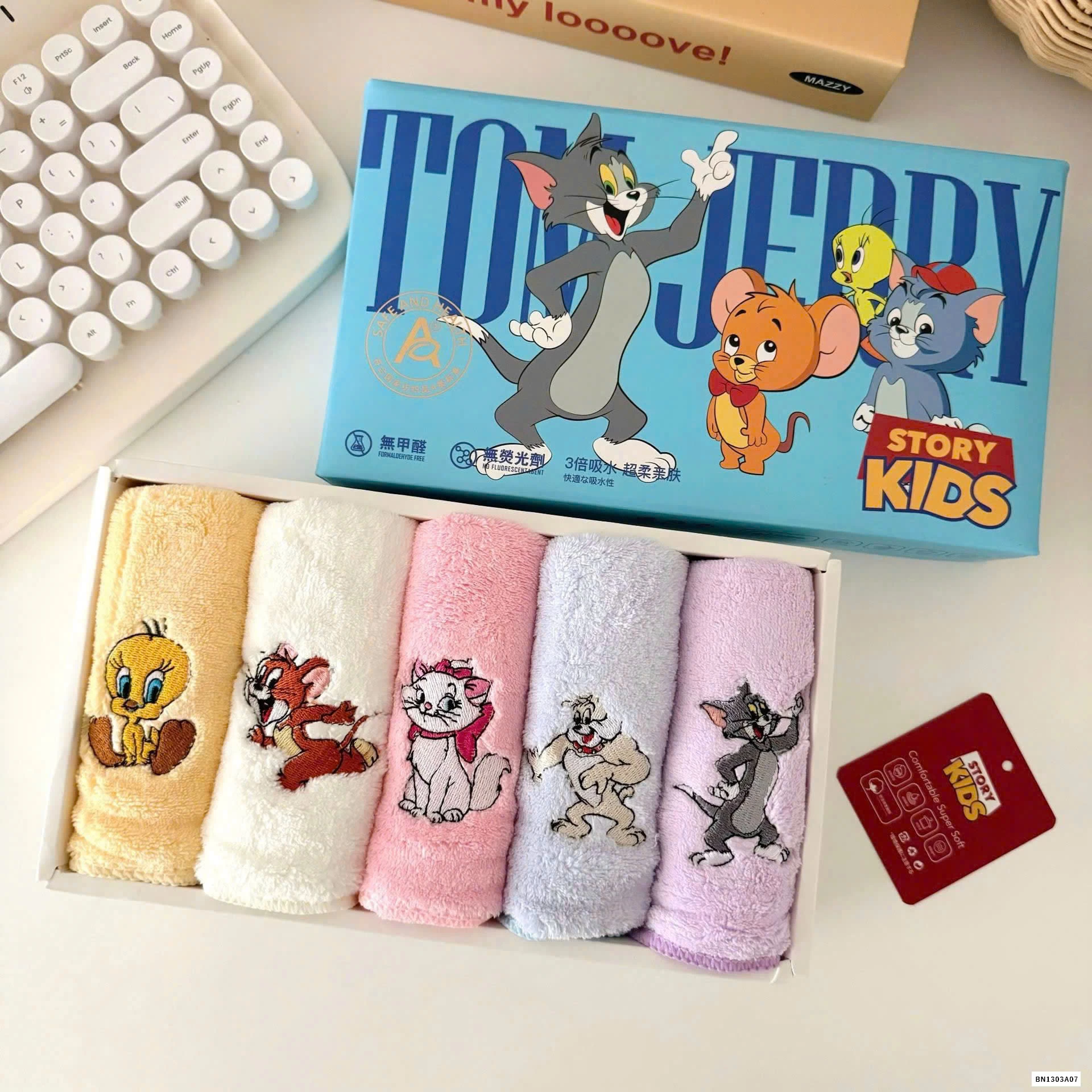 SÉT 5 KHĂN MẶT SIÊU MỀM CHO BÉ