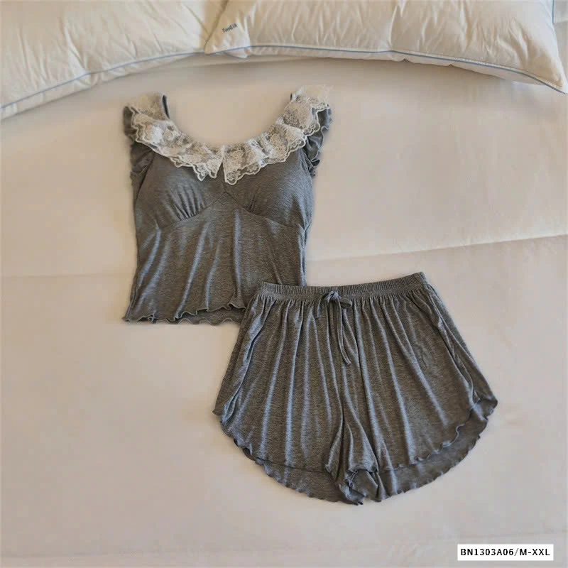 BỘ NGỦ VIỀN REN CÓ ĐỆM NGỰC NỮ