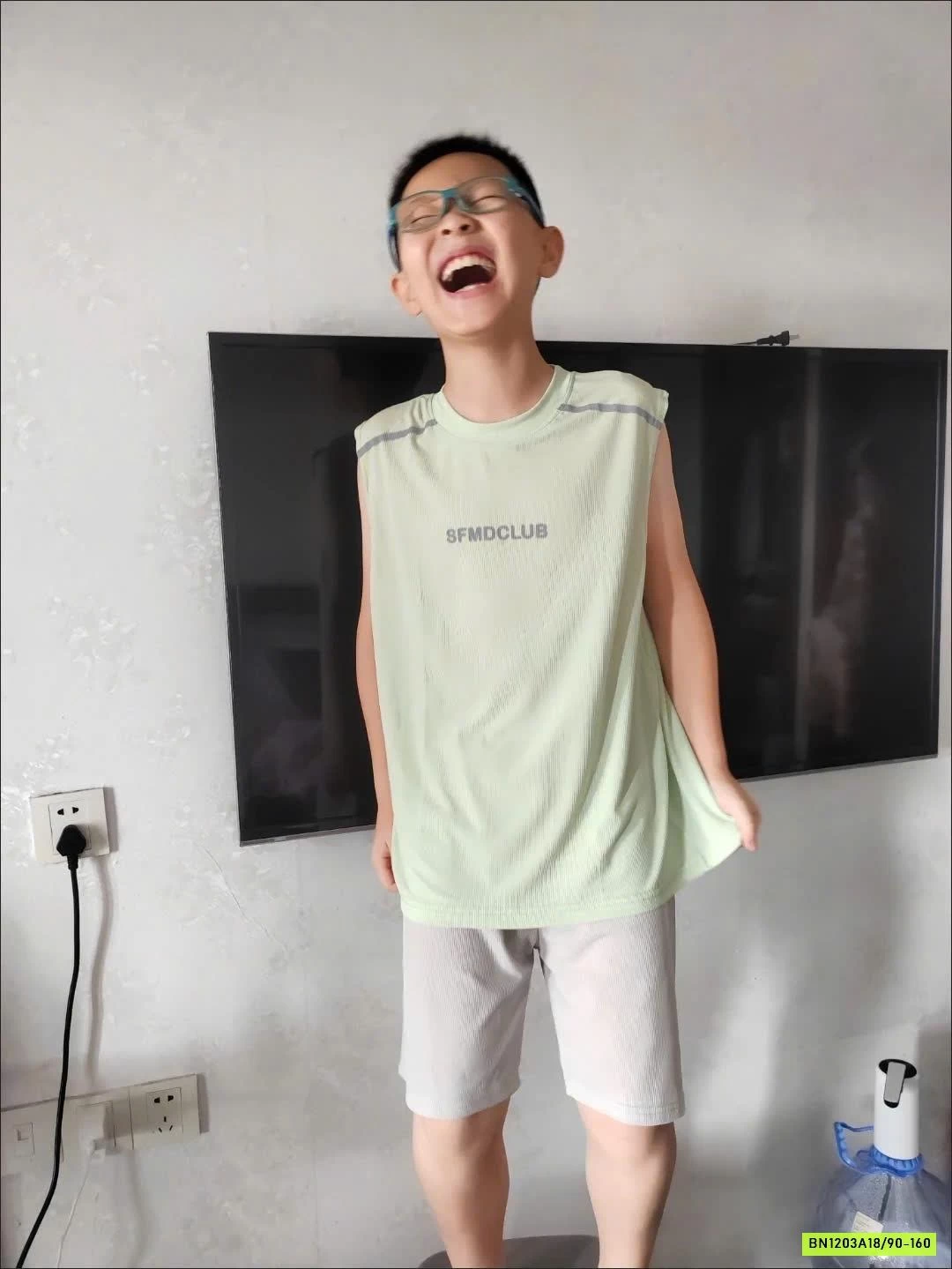 BỘ THỂ THAO THÔNG HƠI SÁT NÁCH