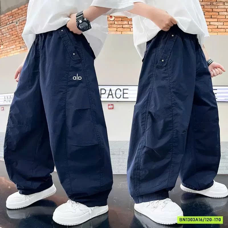 QUẦN GIÓ ALO BO GẤU BÉ TRAI