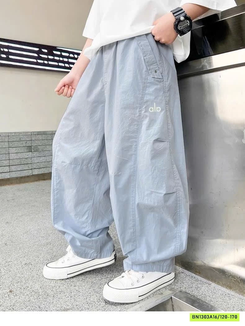 QUẦN GIÓ ALO BO GẤU BÉ TRAI