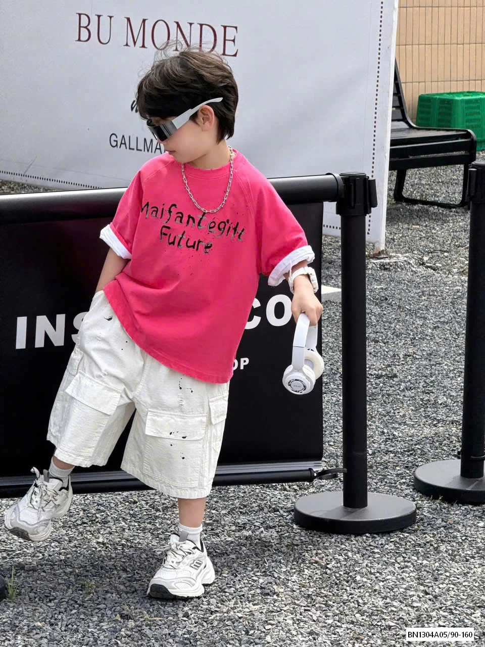 ÁO THUN HỒNG CHỮ NỔI TAIRU