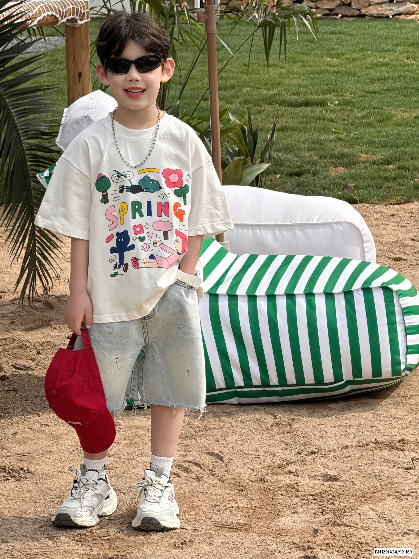 ÁO THUN IN CHỮ SẮC MÀU TAIRU