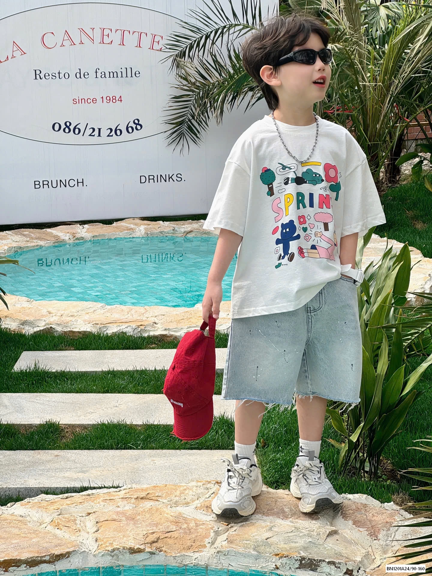 ÁO THUN IN CHỮ SẮC MÀU TAIRU