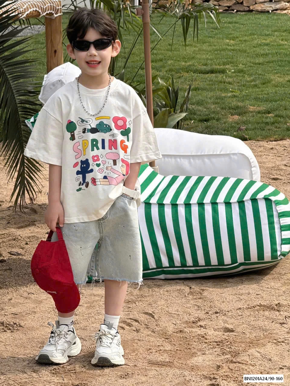 ÁO THUN IN CHỮ SẮC MÀU TAIRU