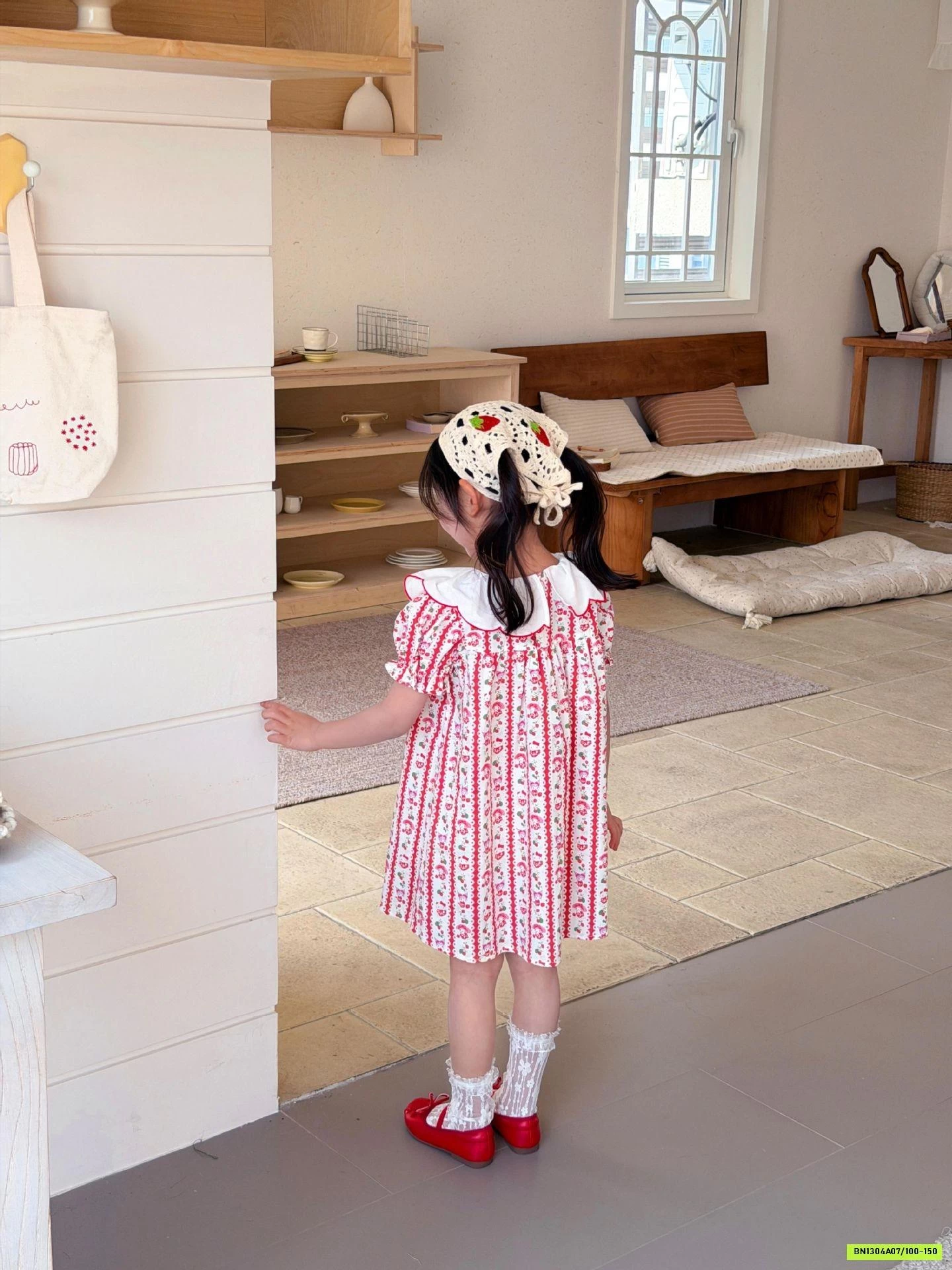 ĐẦM SUÔNG HOẠT TIẾT CỔ THÊU LAMITTO