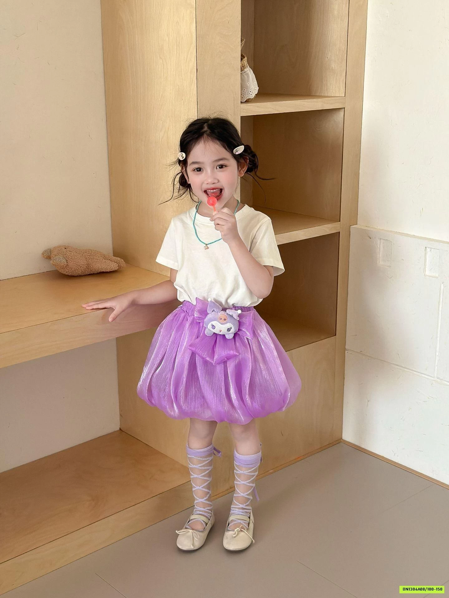 CHÂN VÁY BÍ LAMITTO