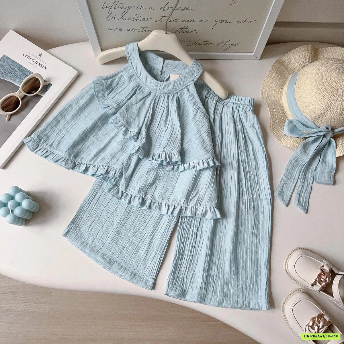 SÉT BÁNH BÈO CỔ YẾM