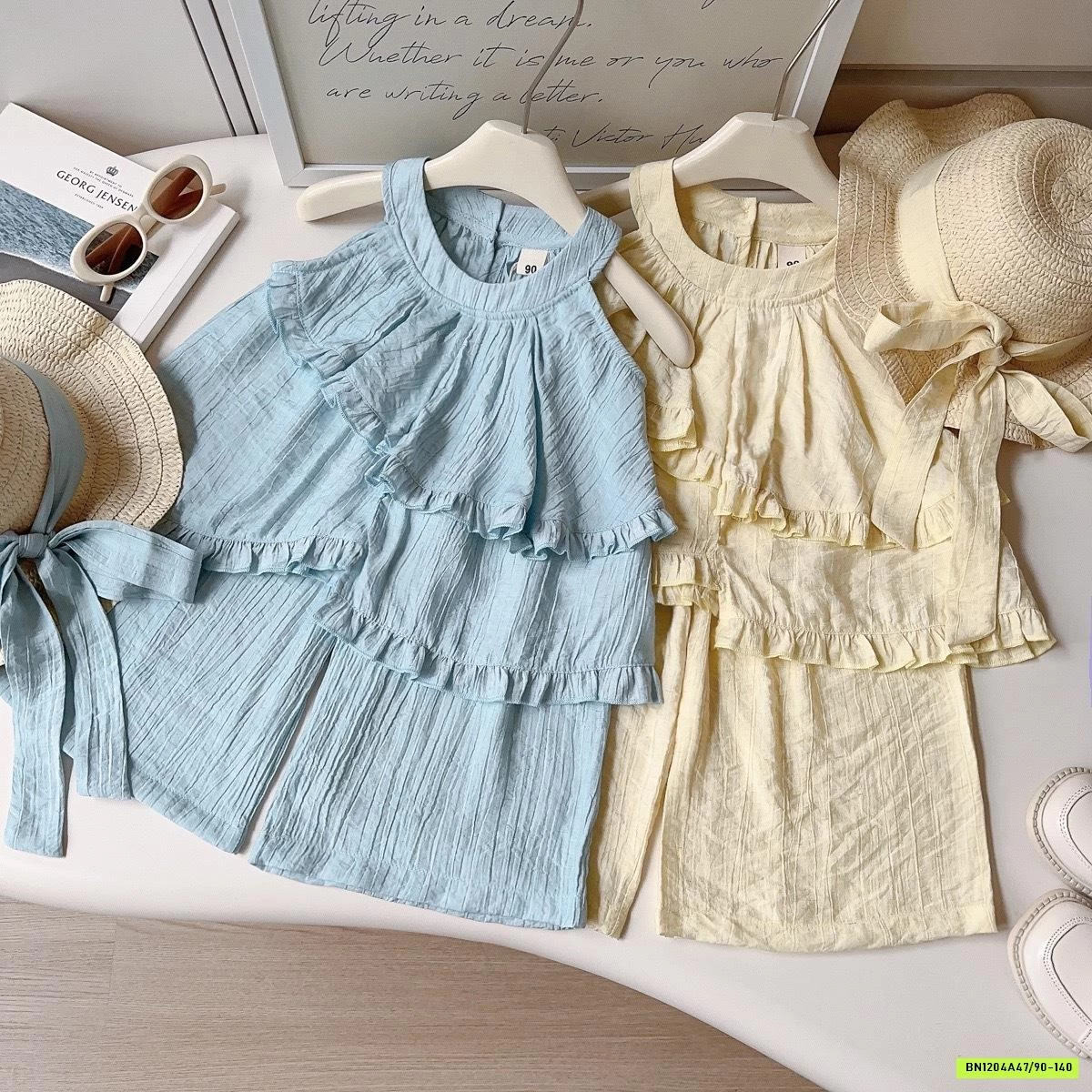 SÉT BÁNH BÈO CỔ YẾM