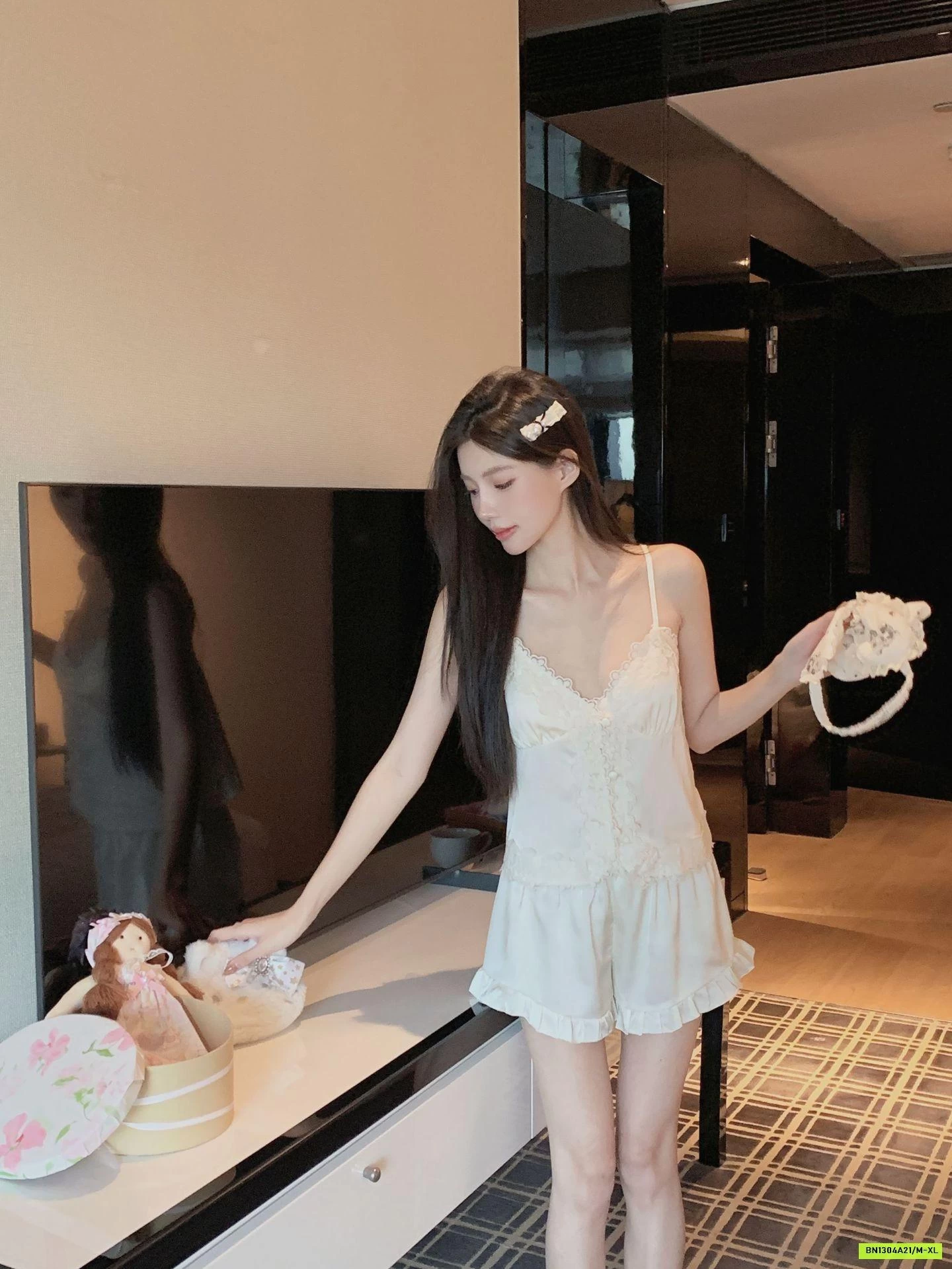 BỘ NGỦ LỤA 2 DÂY VIỀN HOA