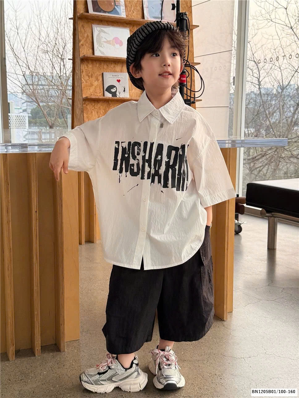 ÁO SƠ MI CỘC TAY IN CHỮ