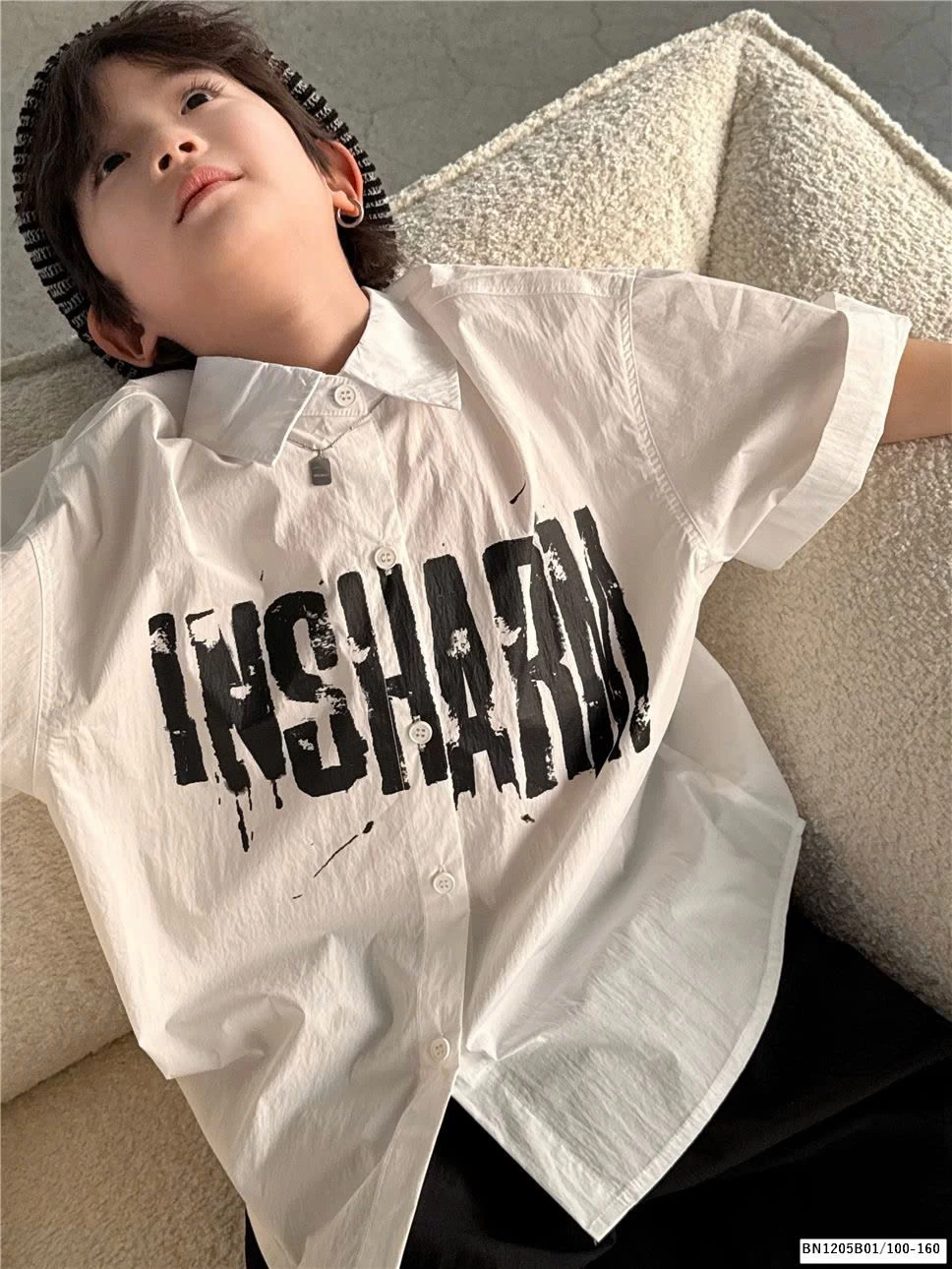 ÁO SƠ MI CỘC TAY IN CHỮ