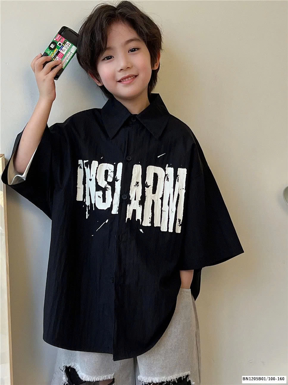 ÁO SƠ MI CỘC TAY IN CHỮ
