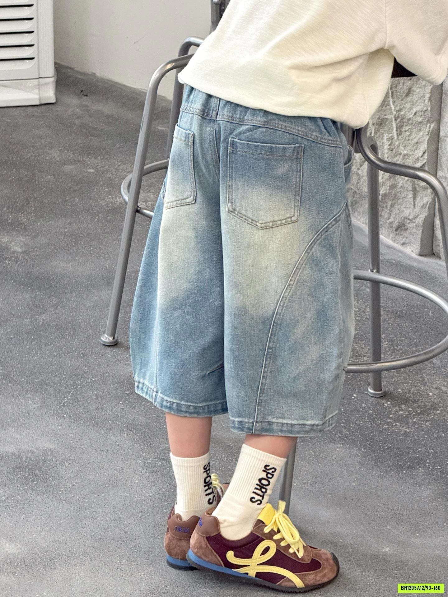 SHORT JEANS BẠC GỐI GÂN TRƯỚC MSHOPKIDS