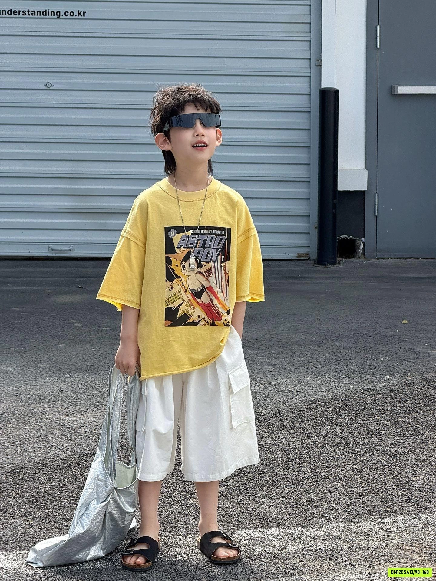 ÁO THUN VÀNG MIX SHORT TRẮNG MSHOPKIDS