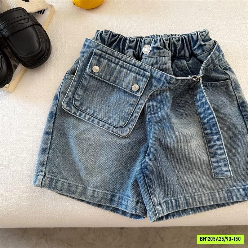 SHORT JEANS KÈM TÚI NHỎ ĐEO HÔNG MMY