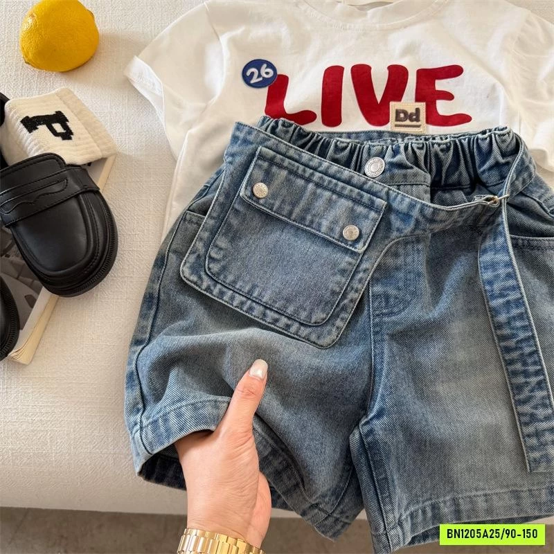 SHORT JEANS KÈM TÚI NHỎ ĐEO HÔNG MMY