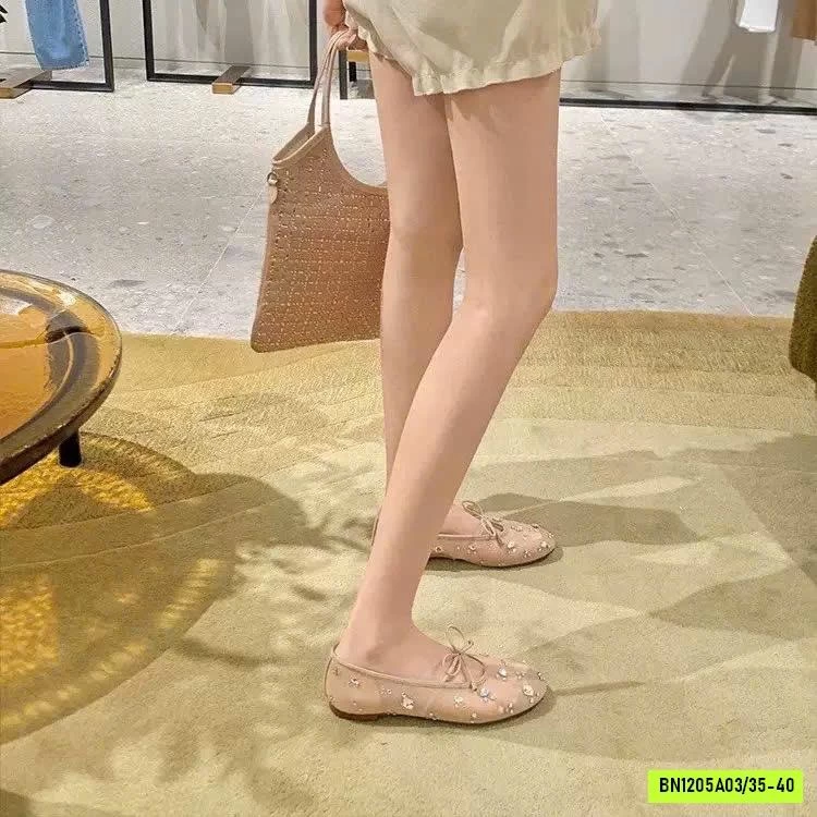 GIÀY LƯỚI ĐÍNH ĐÁ NỮ