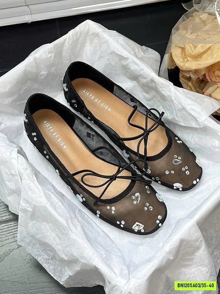 GIÀY LƯỚI ĐÍNH ĐÁ NỮ