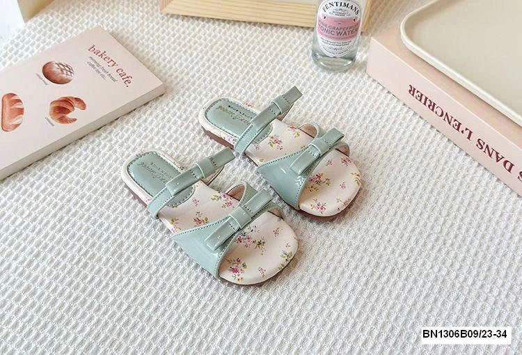 DÉP LÊ ĐẾ HOA 2 QUAI