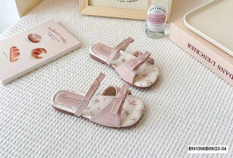 DÉP LÊ ĐẾ HOA 2 QUAI