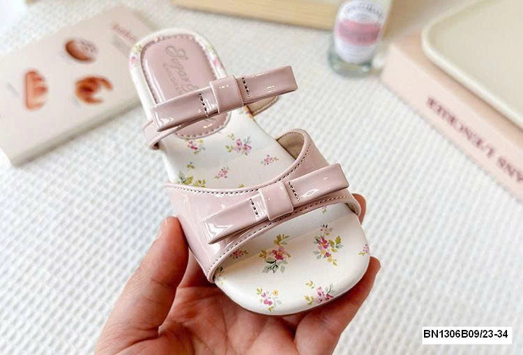 DÉP LÊ ĐẾ HOA 2 QUAI