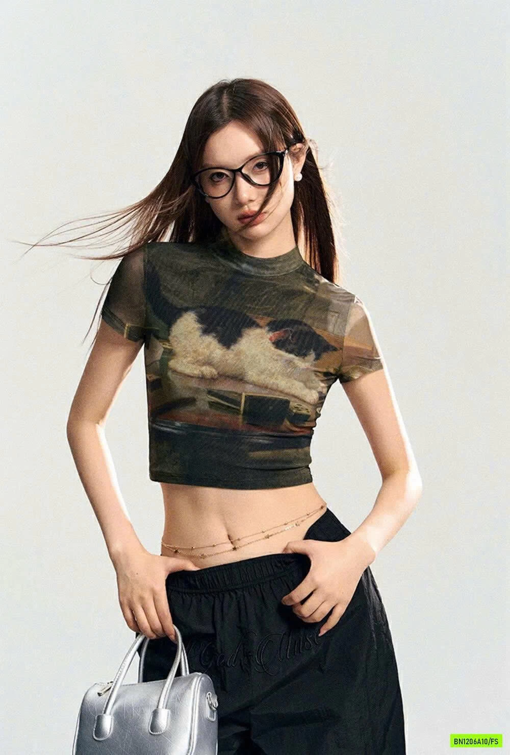 CROPTOP LƯỚI MÈO CON WG.WE