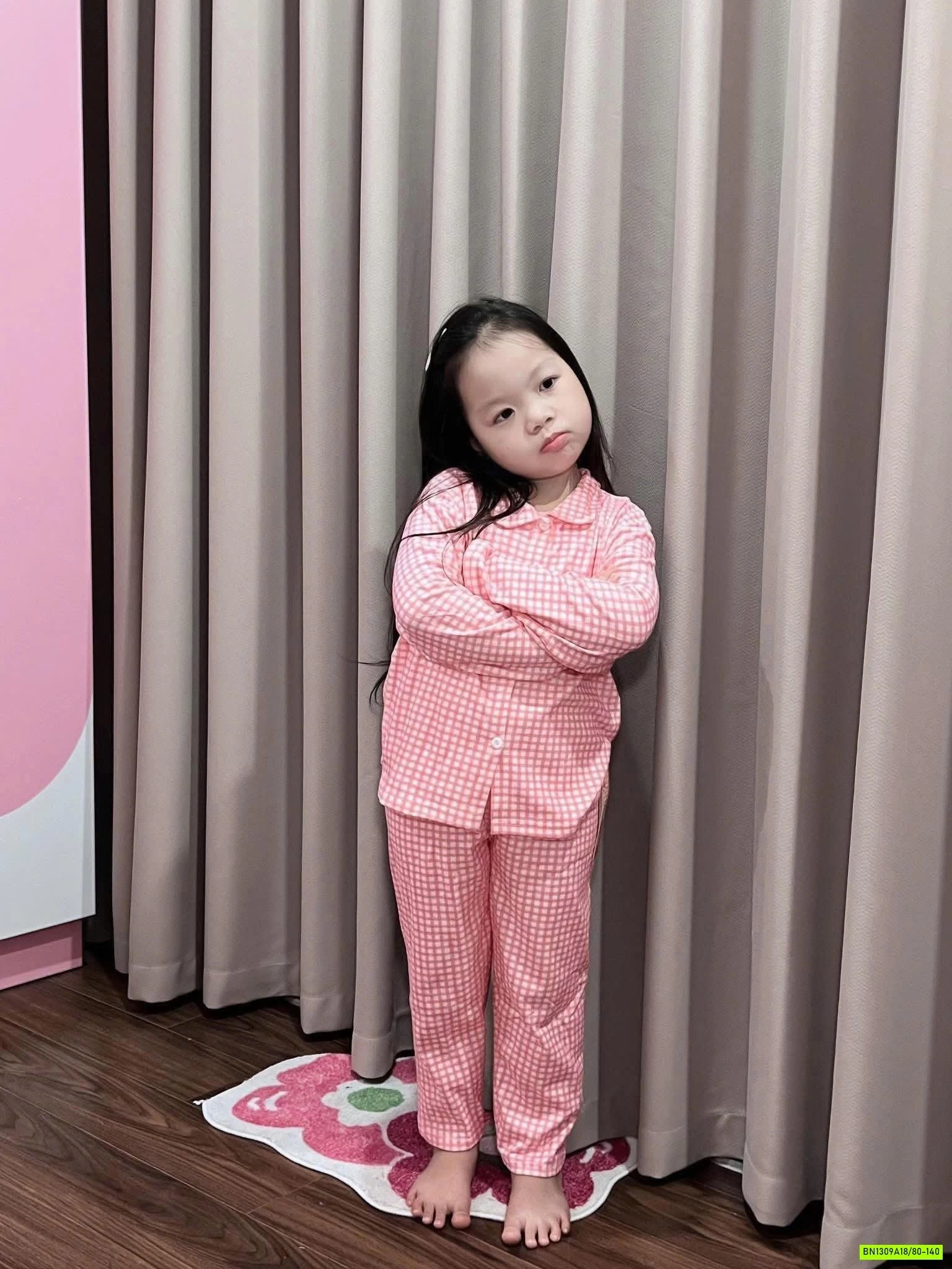 PIZAMA COTTON CỔ SEN