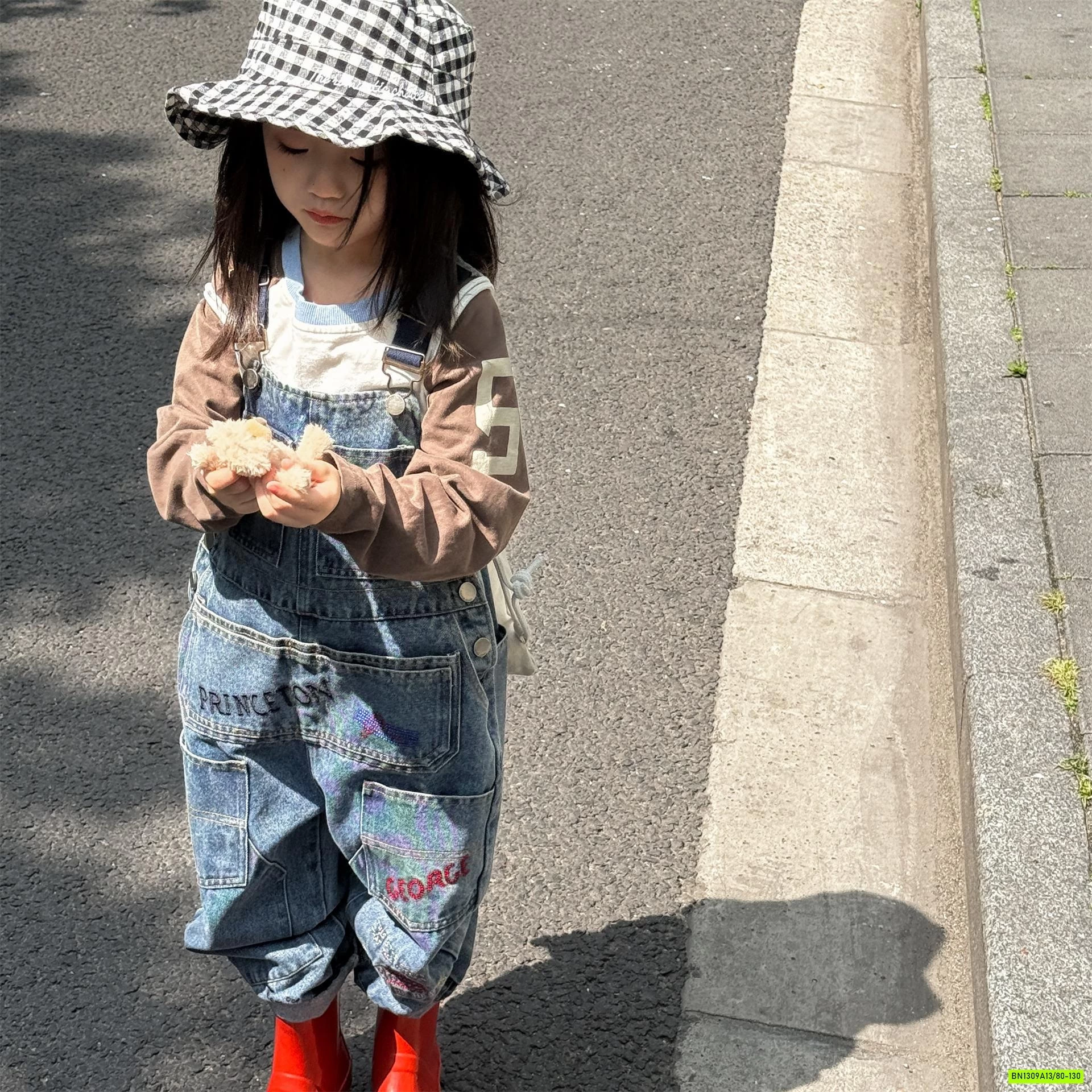 YẾM THÊU CHỮ ADBABY