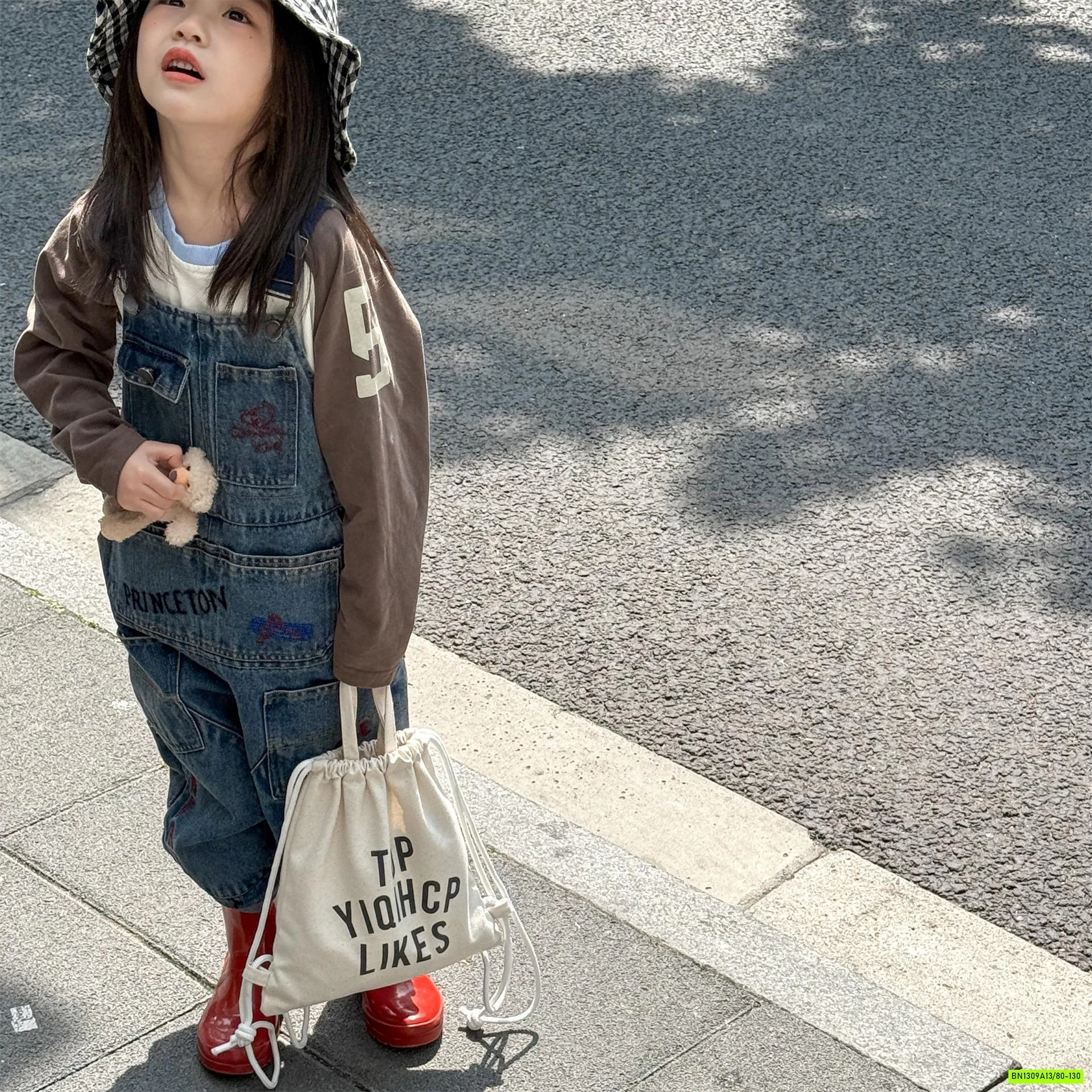 YẾM THÊU CHỮ ADBABY