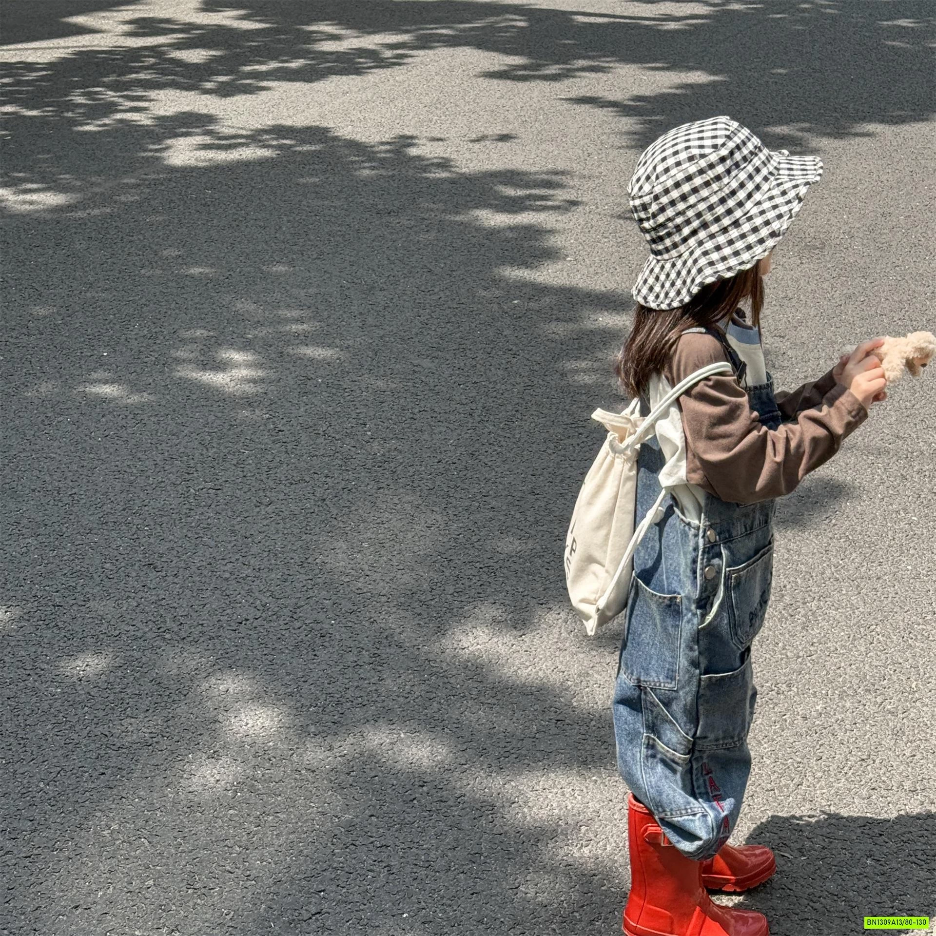 YẾM THÊU CHỮ ADBABY