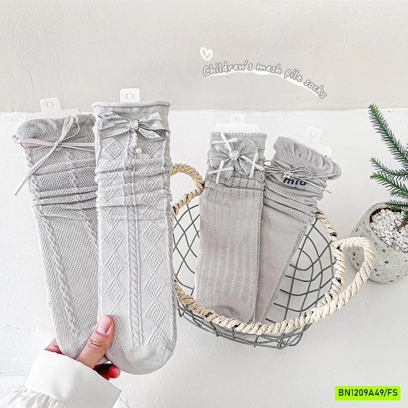 SÉT 4/5Đ TẤT TIỂU THƯ NGANG GỐI