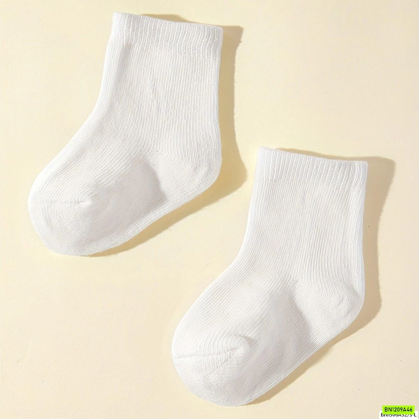 SÉT 5Đ TẤT TRẮNG CỔ NGẮN