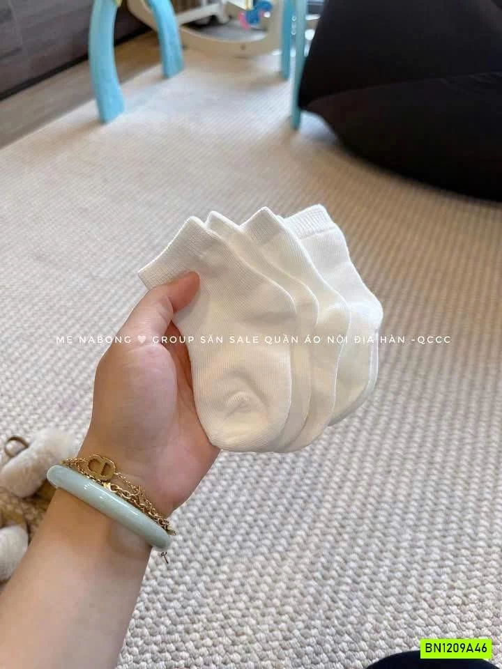 SÉT 5Đ TẤT TRẮNG CỔ NGẮN