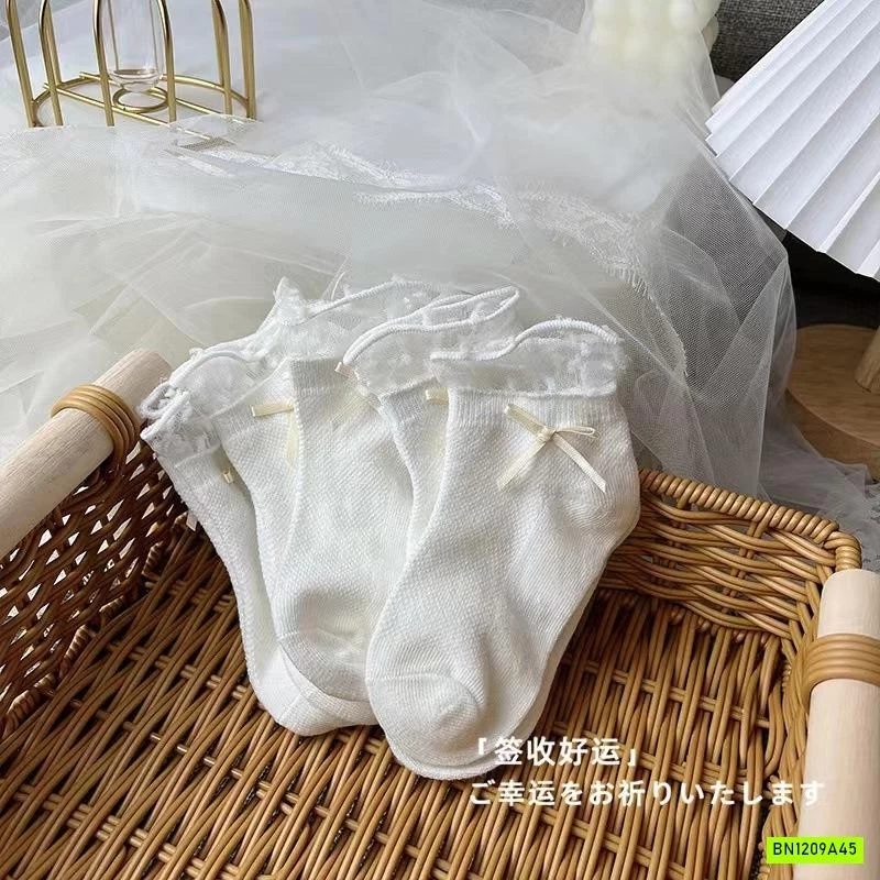 SÉT 5Đ TẤT PHỐI REN TIỂU THƯ