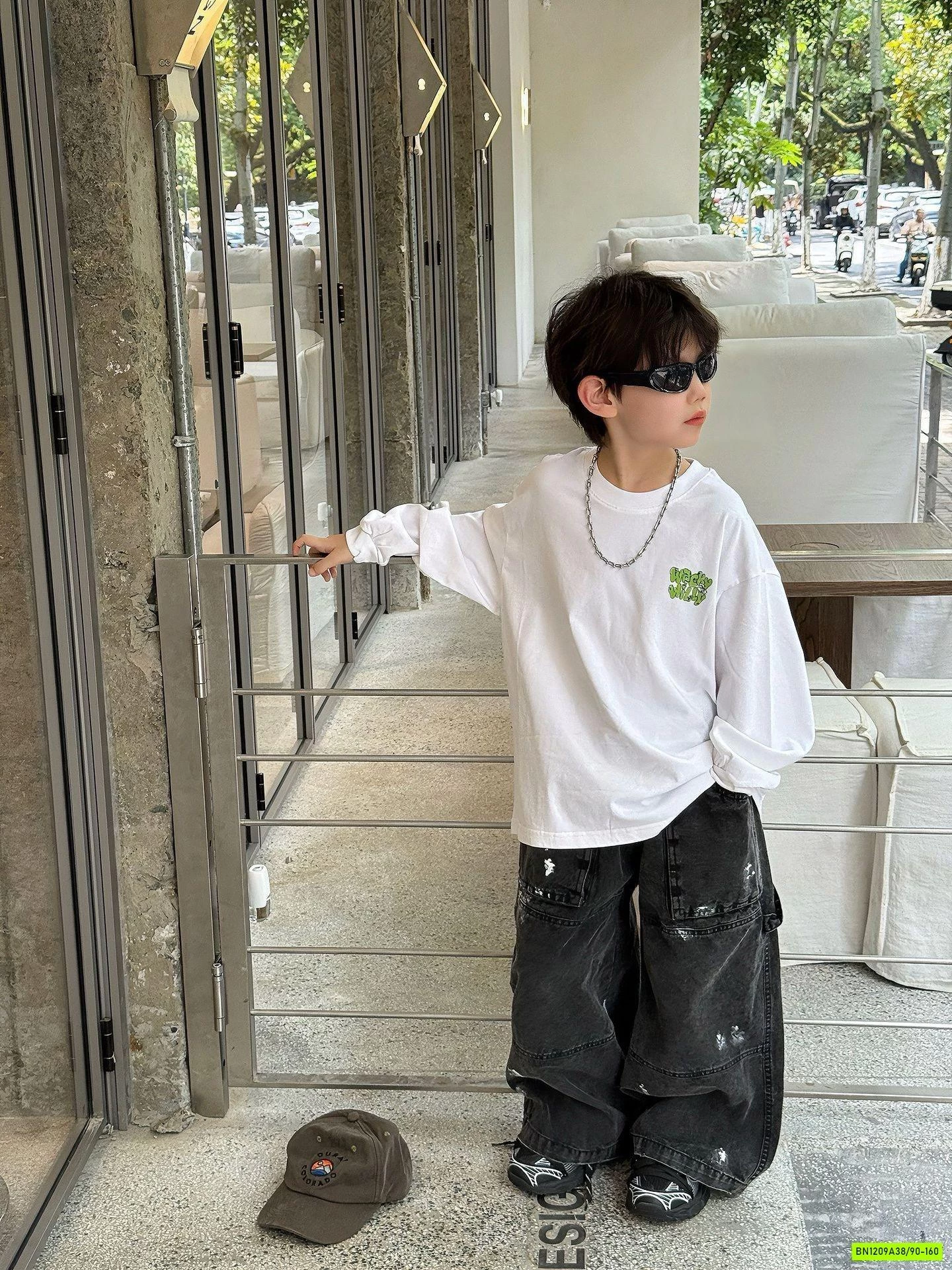 ÁO THUN IN CHỮ XANH LÁ