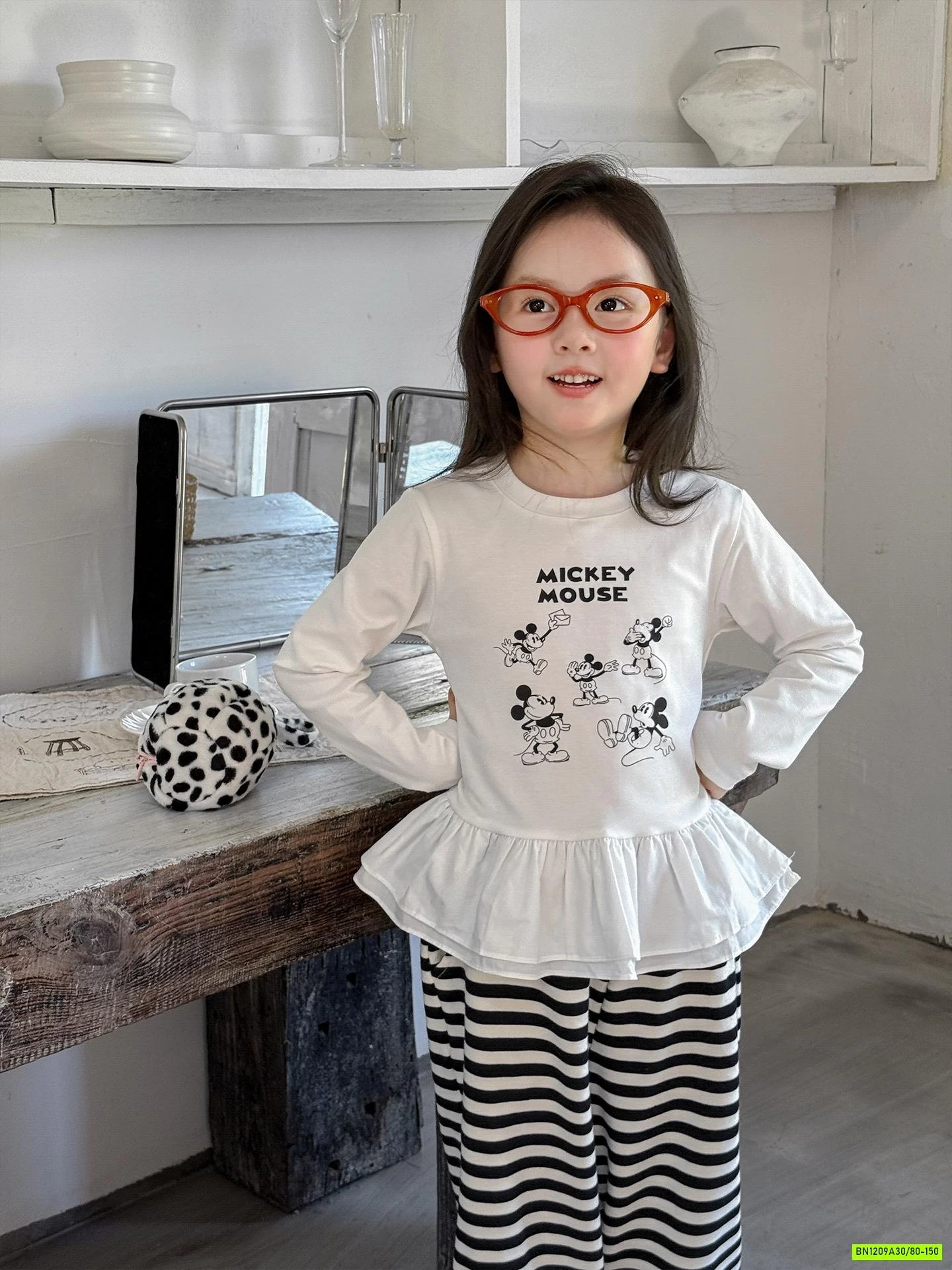 SÉT ÁO VIỀN REN MIX QUẦN KẺ